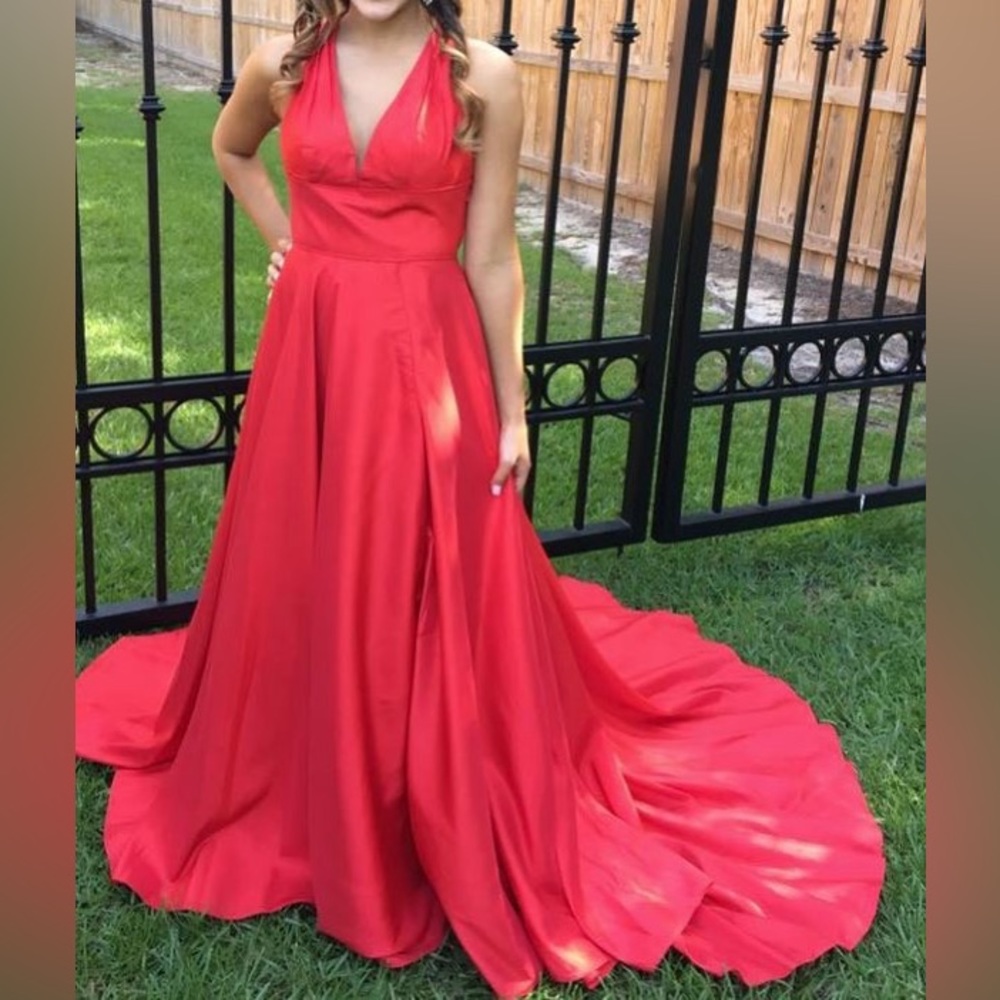 Sherri Hill size 0 red dress.